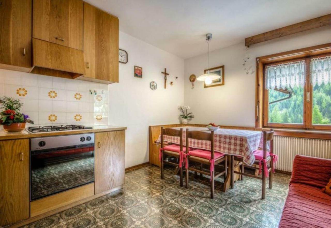 Apartments Fiordalisi Colfosco Bagian luar foto